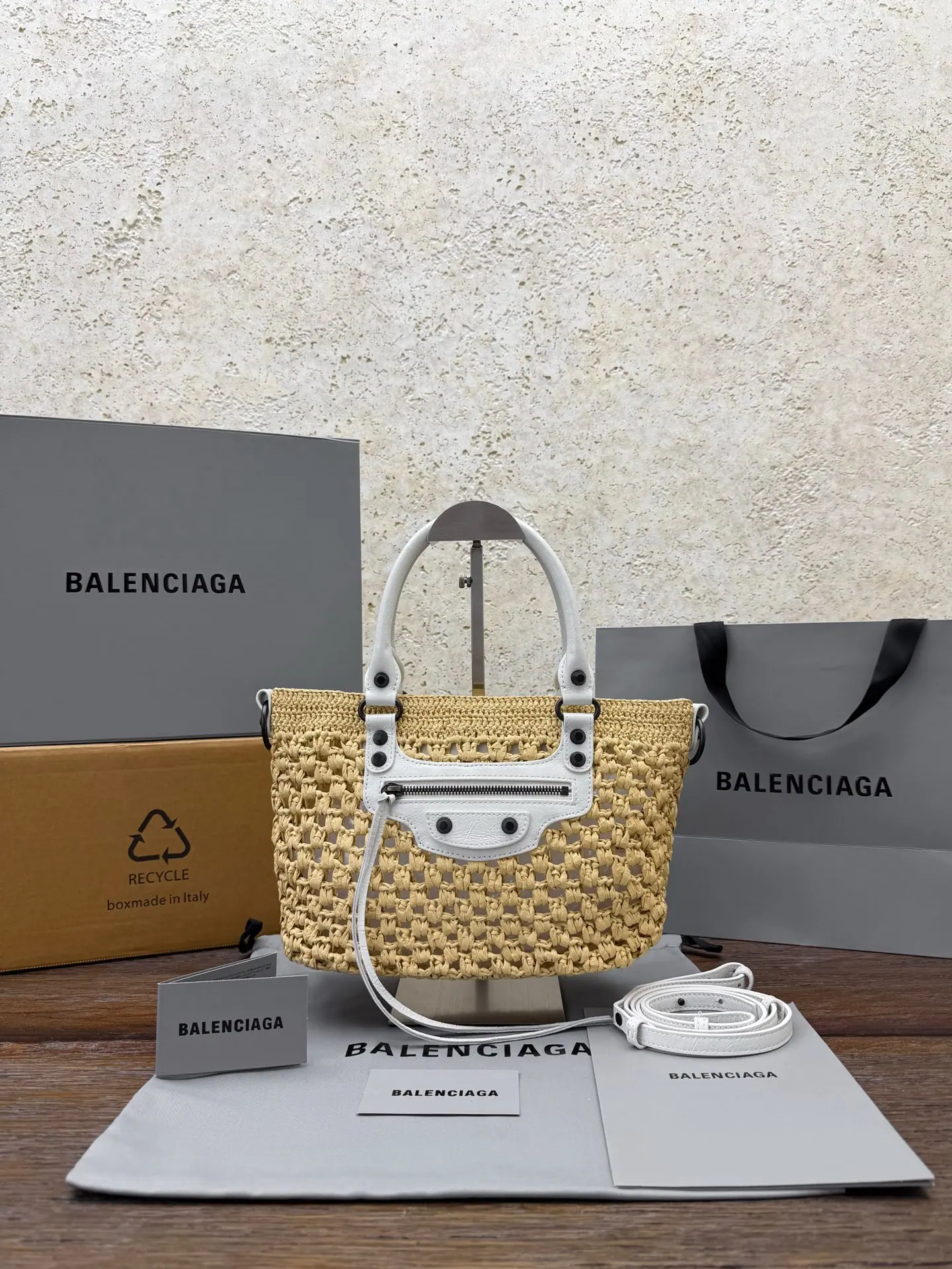 巴黎世家 Le Cagole Basket 小号 866500 30×6×20cm