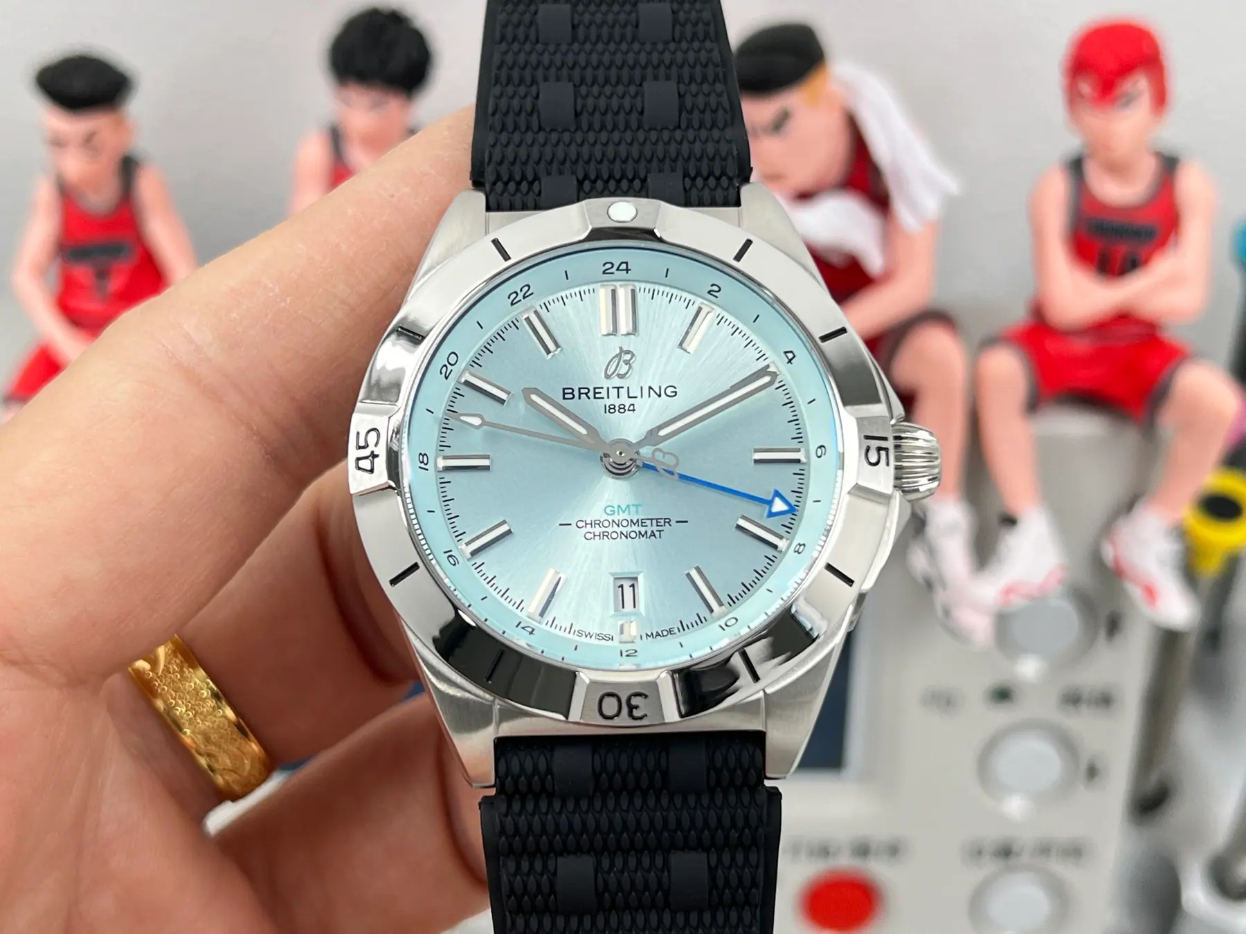 BLS l 40mm l Chronomat 自动机械 GMT 40 - P32398101C1S2