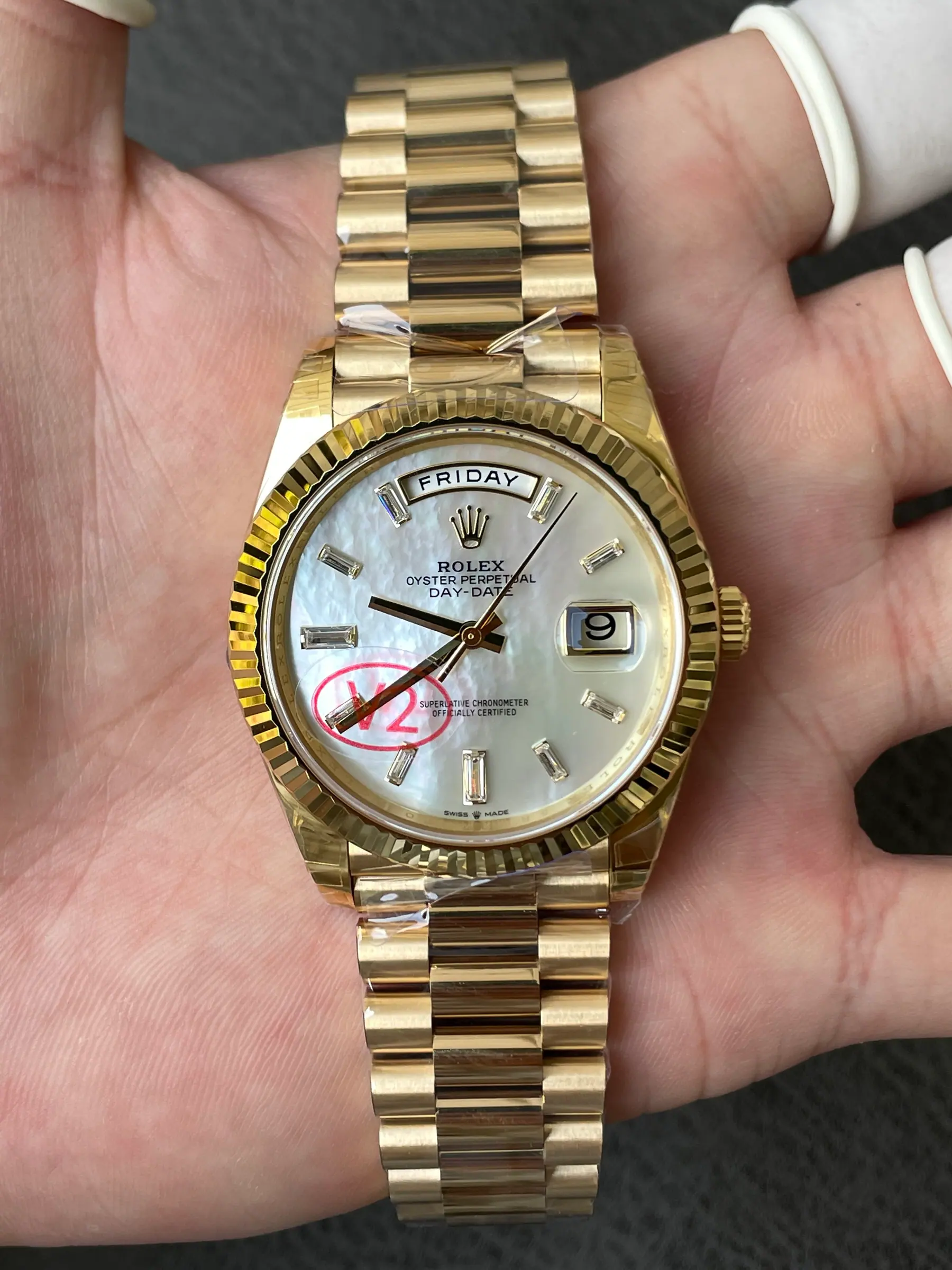 VS l 3255 l 40mm l 日历星期 Day-date 182g