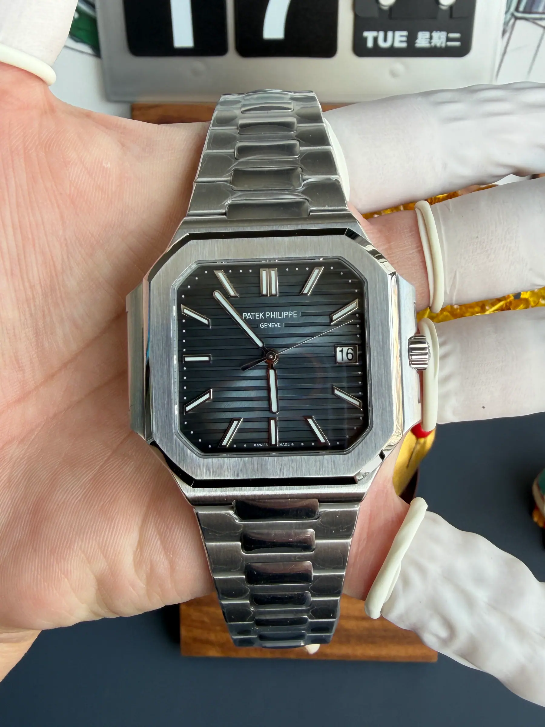 PPF l cal:330 机芯 l 40mm l 百达翡丽 Nautilus 5821