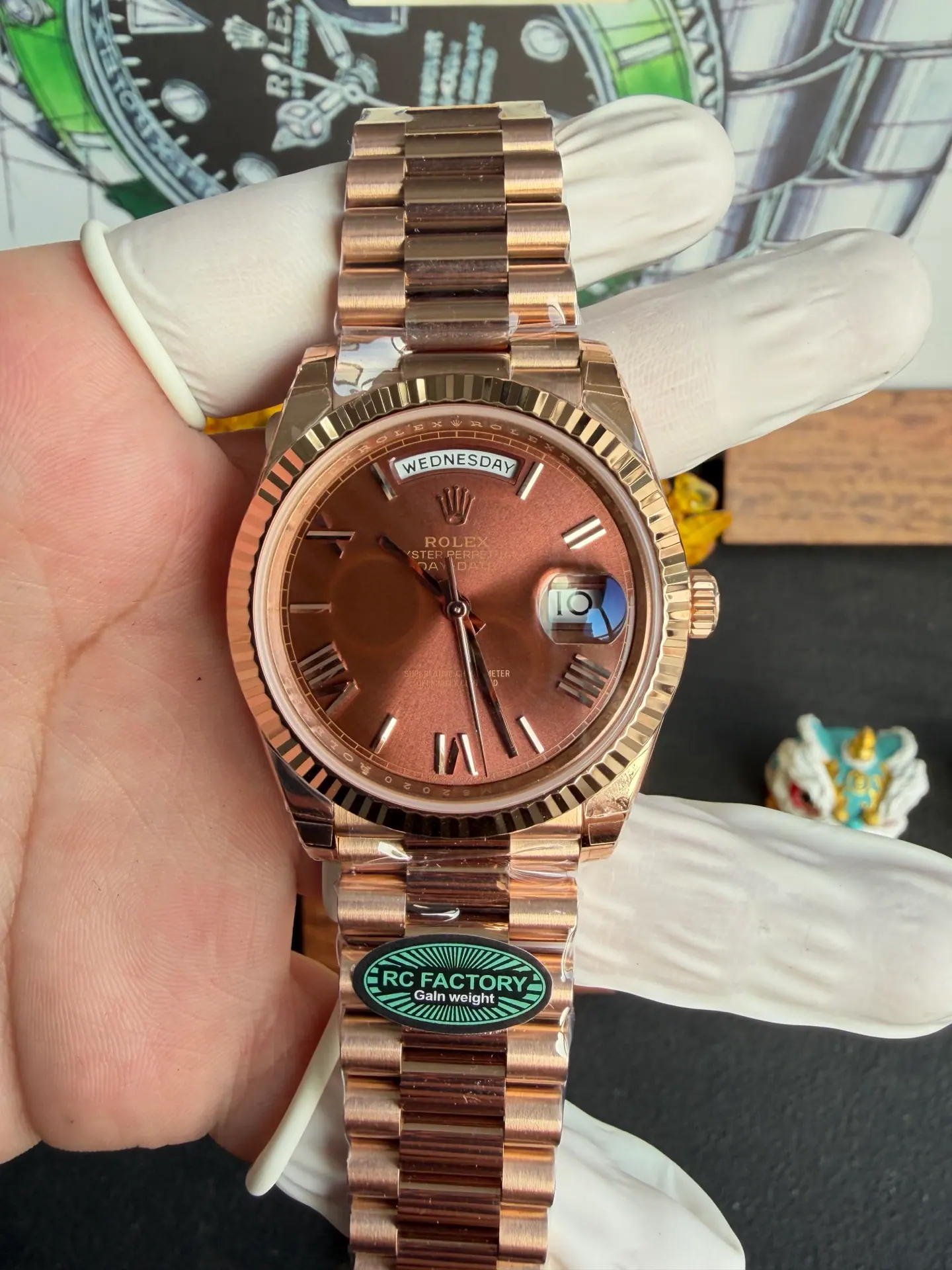 RC l 3255 l 40mm l 日历星期 Day-date 210g