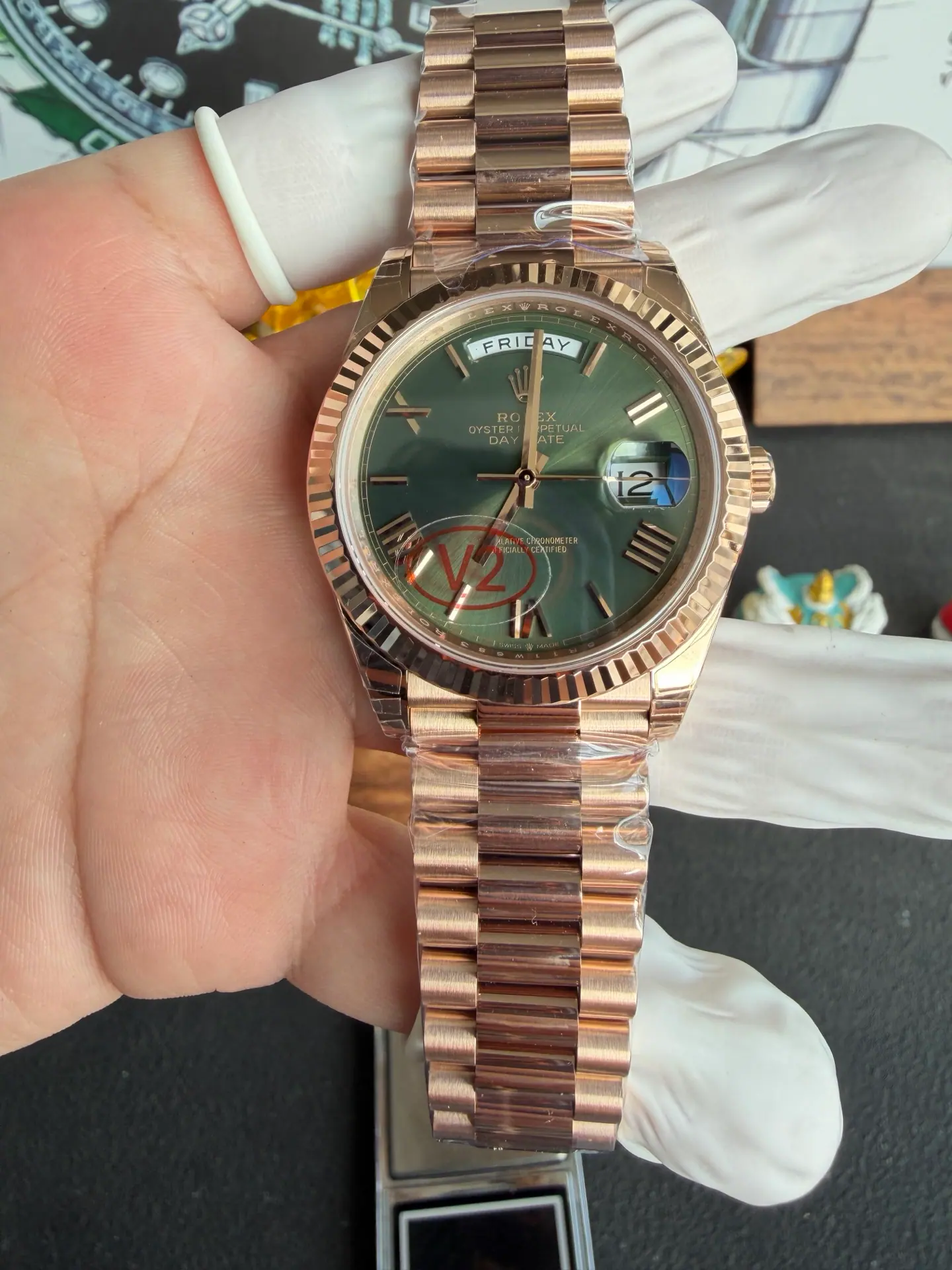 VS l 3255 l 40mm l 日历星期 Day-date 182g