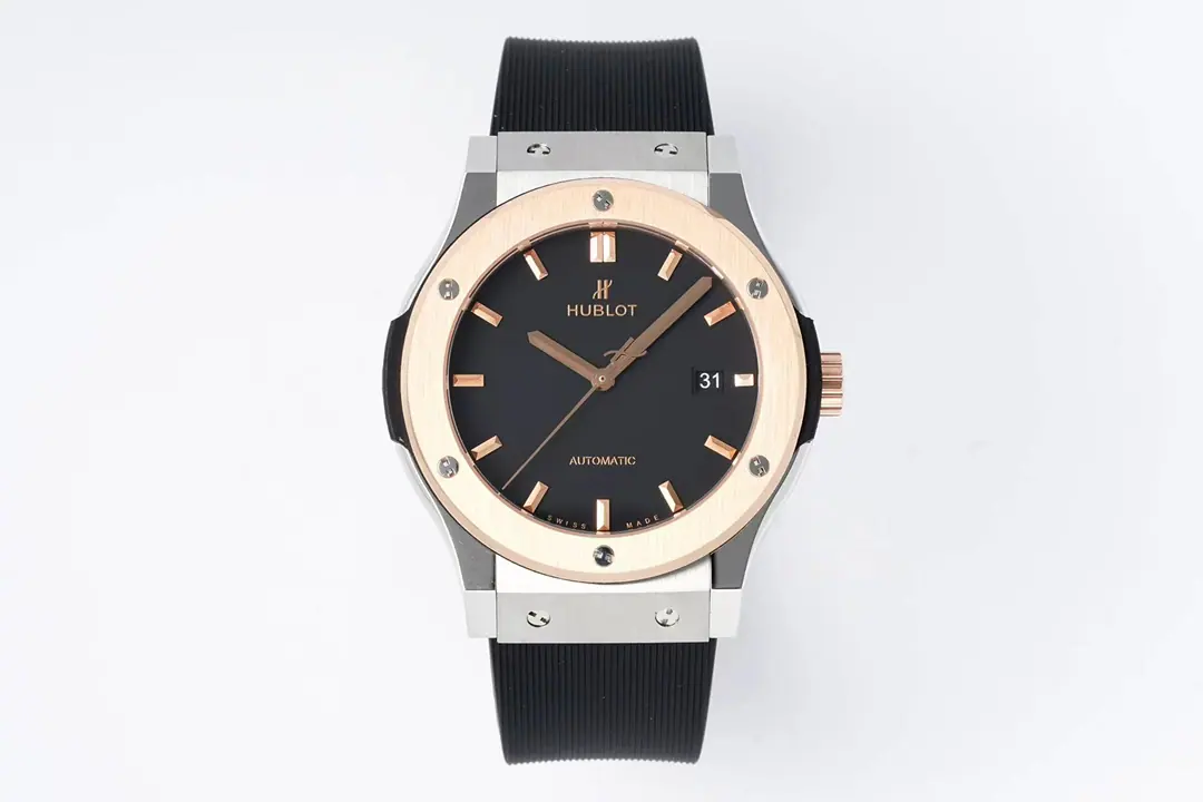 JJZ l 2892 L 42mm l 宇舶 Classic Fusion l 钛金属表壳